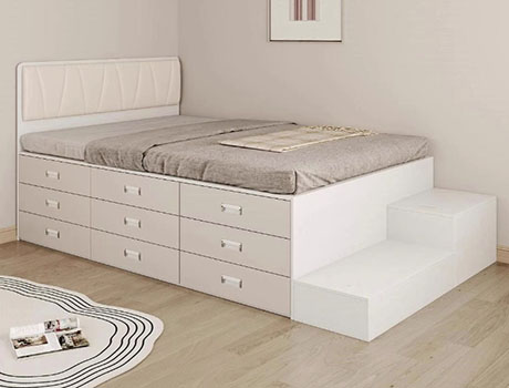 Space-Saving Tatami Storage Bed with Drawers and Guardrail for Small Apartments